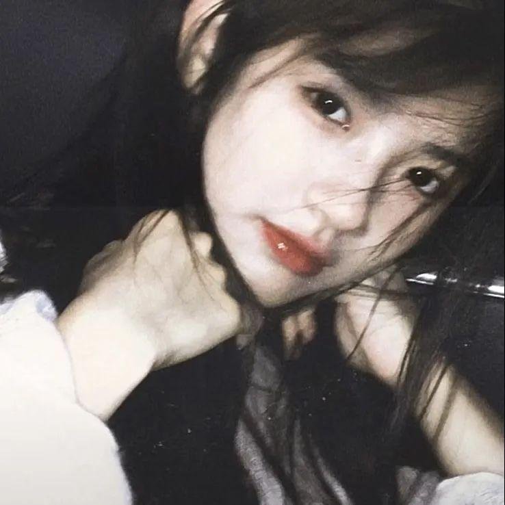 女伶们